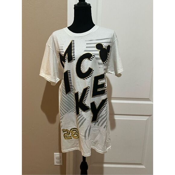 NWT Disney Parks white Mickey Mouse graphic t-shirt - Picture 1 of 7